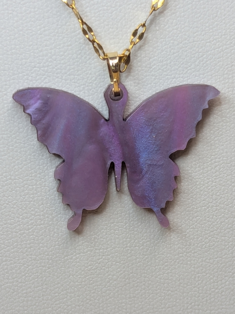 Lavender Butterfly Necklace Reversible Pendant 18K Gold Plated Chain 16" + 2" - Picture 6 of 13